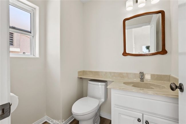 326 6 Th St, House other with 4 bedrooms, 5 bathrooms and 2 parking in Huntington Beach CA | Image 50