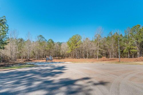 1421 Dunwoody Pl, Appling, GA, 30802-5602 | Card Image