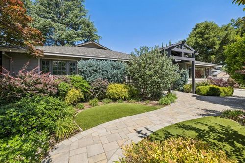 546 Cecelia Ct, Los Altos, CA, 94022-1711 | Card Image
