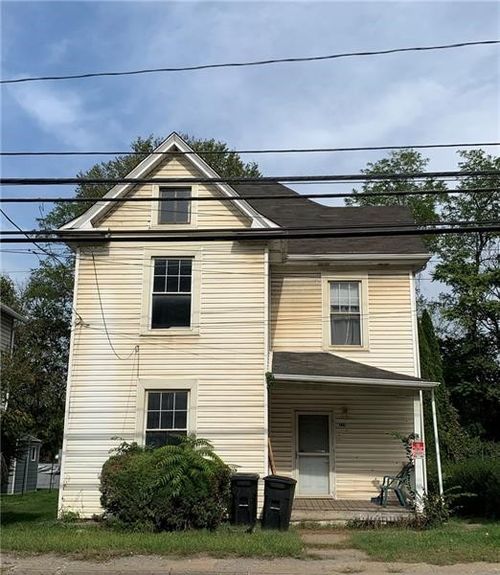 140 Mcgovern Blvd, Crescent, PA, 15046-5300 | Card Image