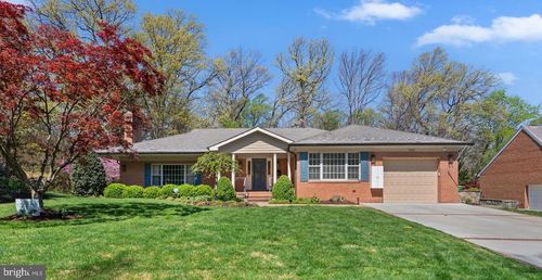 7018 Hunter Ln, HYATTSVILLE, MD, 20782-1149 | Card Image