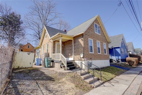 7 Rugraff Street, Rochester, NY, 14606 | Card Image