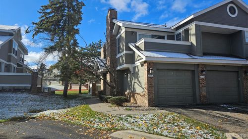 6616 Embers Ct, West Bloomfield, MI, 48322-3432 | Card Image