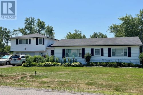 1399 Phillips St, Fort Erie, ON, L2A3C4 | Card Image