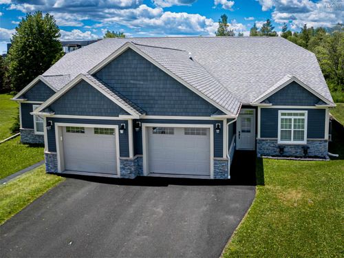 4 White Rd, Enfield, NS, B2T1L4 | Card Image
