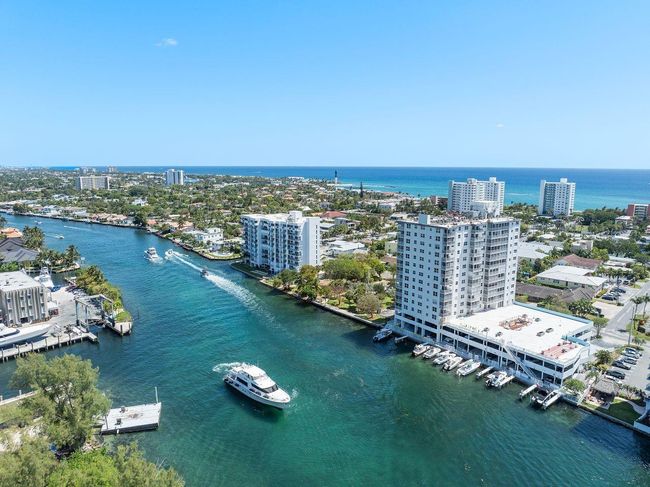APT-605 - 1505 N Riverside Dr, Condo with 2 bedrooms, 2 bathrooms and null parking in Pompano Beach FL | Image 35