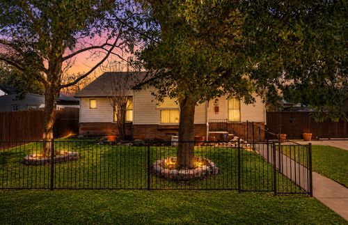 4807 Penrose Ave, Fort Worth, TX, 76116-8924 | Card Image