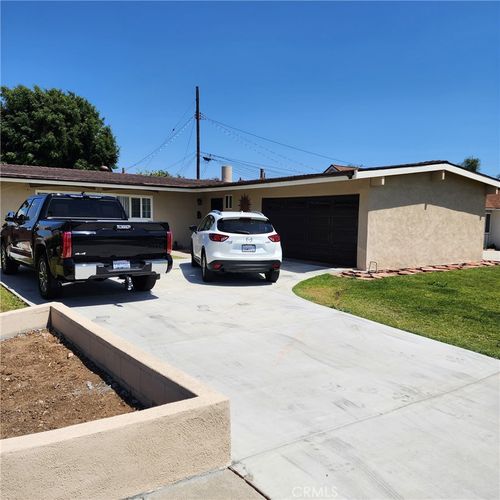 928 Lidford Ave, La Puente, CA, 91744-3224 | Card Image