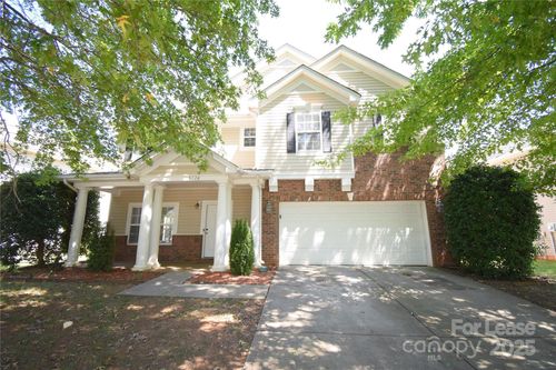 6728 Evanton Loch Rd, Charlotte, NC, 28278-8010 | Card Image