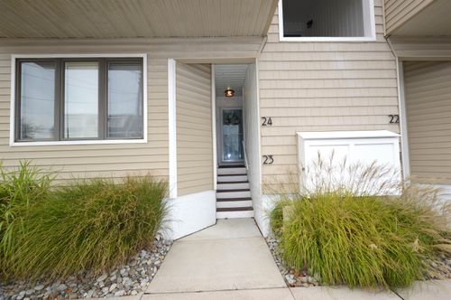 b24-301 80th St, Avalon, NJ, 08202-1090 | Card Image