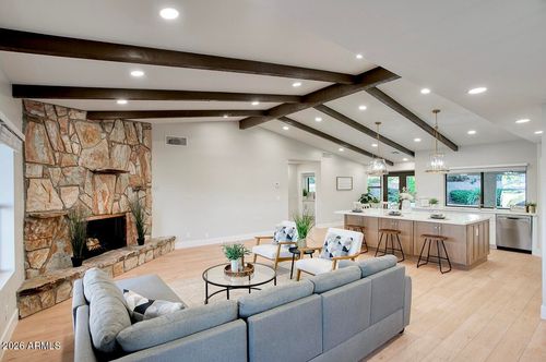 1824 N Acacia, Mesa, AZ, 85213-2904 | Card Image