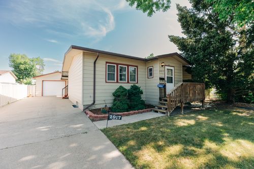 2917 8th Ave N, Great Falls, MT, 59401-2150 | Card Image