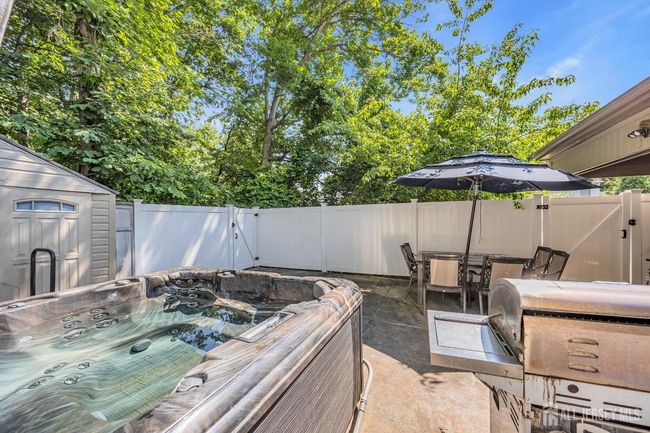 152 Redpine Loop, Townhouse with 3 bedrooms, 3 bathrooms and null parking in Old Bridge NJ | Image 23