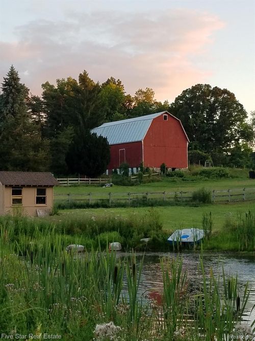 4875 Hough Road, Dryden Township, MI, 48428 | Card Image