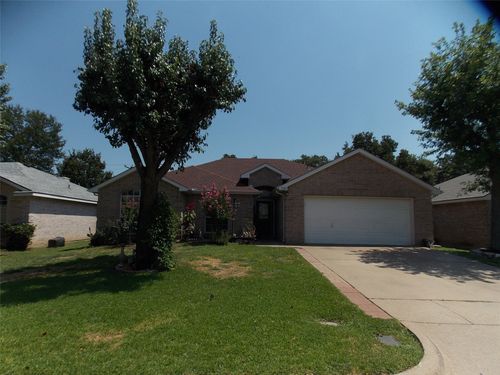 1107 Hidden Glade Dr, Mansfield, TX, 76063-6267 | Card Image