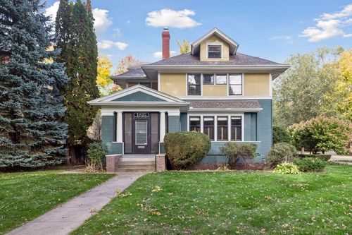 1825 Summit Ave, Saint Paul, MN, 55105-1428 | Card Image