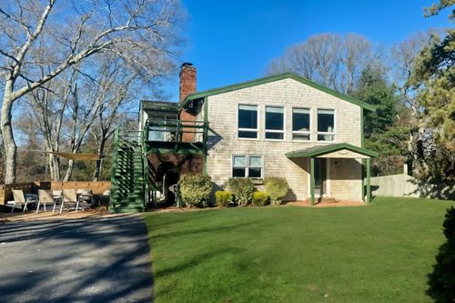 101 Tradewinds Rd, Oak Bluffs, MA, 02557-7276 | Card Image