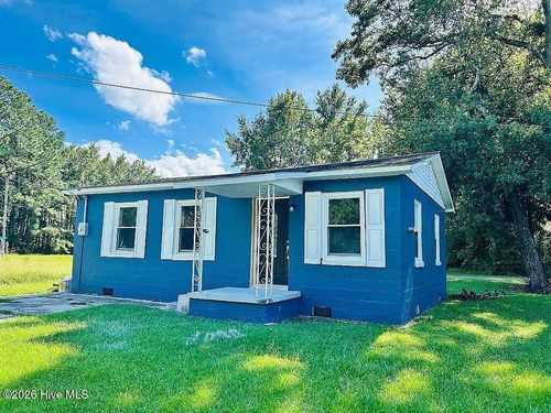 329 Gum St, Belhaven, NC, 27810-1308 | Card Image