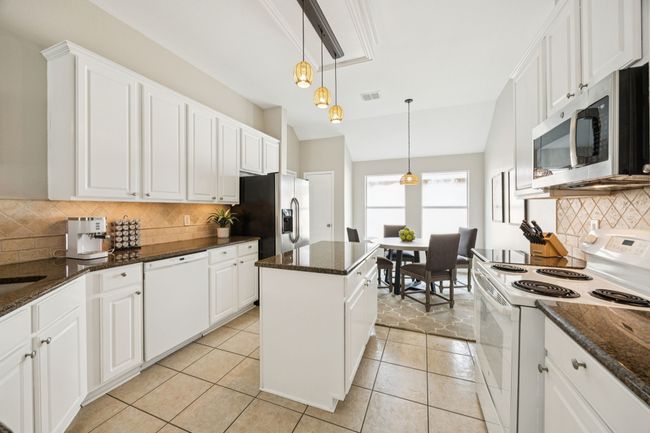 1532 Streams Way, House other with 3 bedrooms, 2 bathrooms and null parking in Allen TX | Image 8