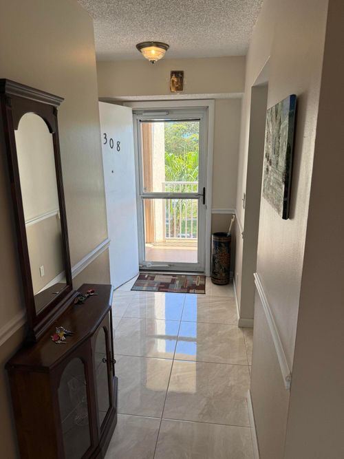 308-1024 Se 5th Ave, Dania Beach, FL, 33004-4524 | Card Image