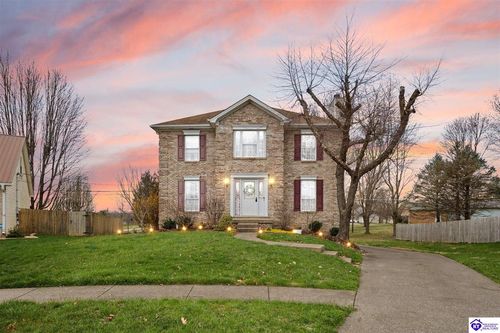 105 April Ct, Elizabethtown, KY, 42701-4606 | Card Image