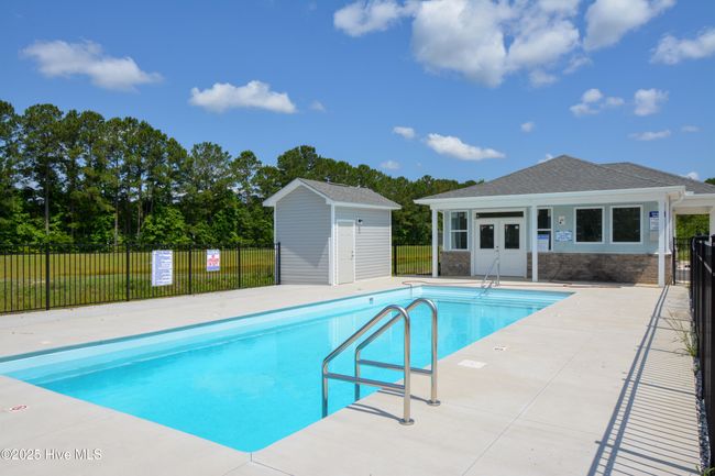 232 Sandy Cove Ln, Townhouse with 3 bedrooms, 3 bathrooms and null parking in Sneads Ferry NC | Image 4