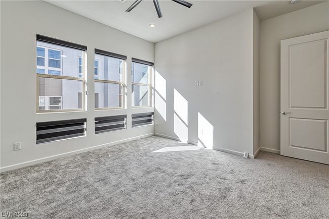 639 Grey Saker St, Townhouse with 4 bedrooms, 4 bathrooms and null parking in Las Vegas NV | Image 25
