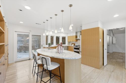 10334 White Rock Pl, Dallas, TX, 75238-1446 | Card Image