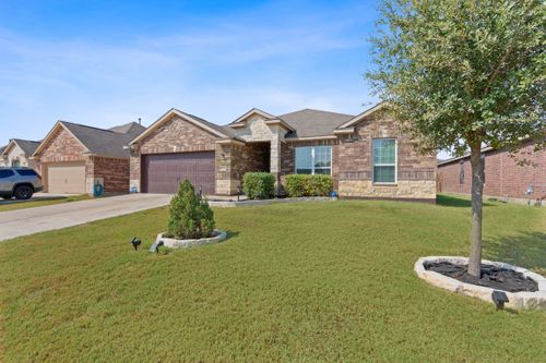 1336 Twin Estates Dr, Kyle, TX, 78640-2162 | Card Image