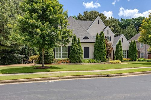 10204 Maple Run Dr, Lakeland, TN, 38002-8553 | Card Image