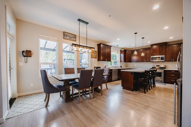 24409 113a Ave, House other with 4 bedrooms, 4 bathrooms and 6 parking in Maple Ridge BC | Image 4