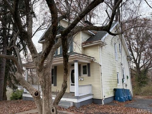 231 Georgia Ave, Ferguson, MO, 63135-2608 | Card Image