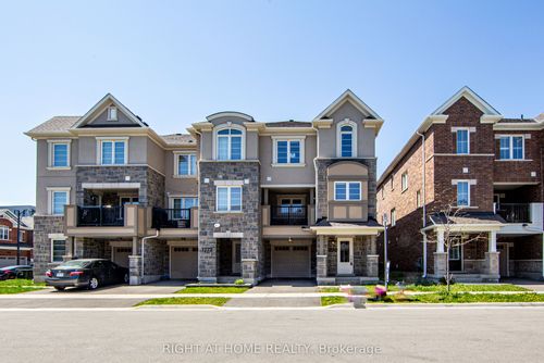1270 Wintergreen Pl, Milton, ON, L9E1S4 | Card Image