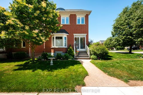 339 Cottonwood St, Orangeville, ON, L9W4X7 | Card Image