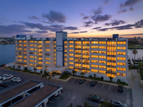 201-450 Treasure Island Cswy, Treasure Island, FL, 33706-1137 | Card Image