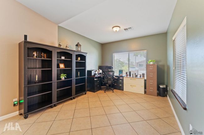 10320 E 37 Th Pl, House other with 4 bedrooms, 2 bathrooms and 2 parking in Yuma AZ | Image 12