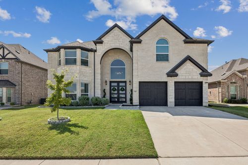 518 Valley Dr, Midlothian, TX, 76065-6682 | Card Image