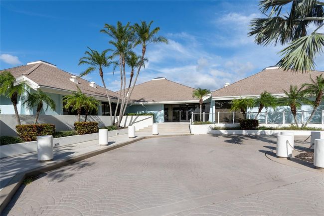 APT-1103 - 9495 Blind Pass Rd, Condo with 2 bedrooms, 2 bathrooms and null parking in ST PETE BEACH FL | Image 35
