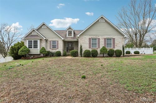 118 Riverwalk Dr, Desloge, MO, 63628-8201 | Card Image