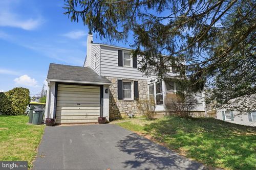 514 Fitzwatertown Rd, WILLOW GROVE, PA, 19090-1908 | Card Image