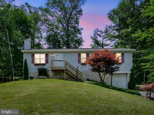 95 Comanche Dr, AUBURN, PA, 17922-9537 | Card Image