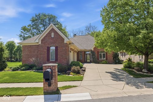 11168 Valeside Cres, Carmel, IN, 46032-9158 | Card Image