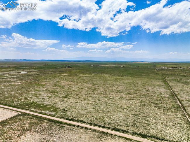 PAR 3 Bush Road, Home with 0 bedrooms, 0 bathrooms and null parking in Avondale CO | Image 4
