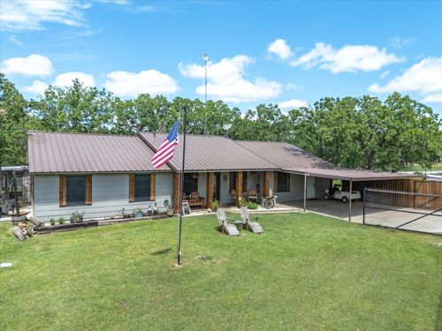 138 Selma Rd, Bowie, TX, 76230-8715 | Card Image