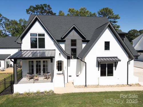 5511 Fairview Rd, Charlotte, NC, 28209-3617 | Card Image