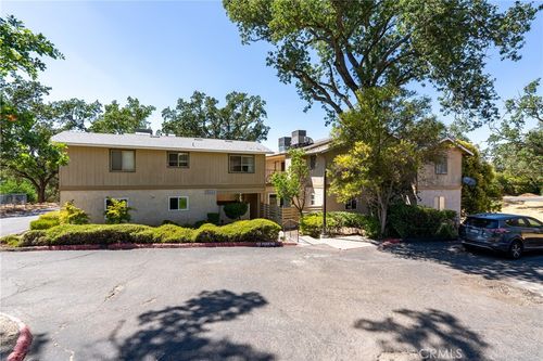 apt-41-5525 Capistrano Ave, Atascadero, CA, 93422-4288 | Card Image