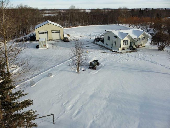 37549 781 Highway, Home with 5 bedrooms, 2 bathrooms and 8 parking in Rural Red Deer County AB | Image 46