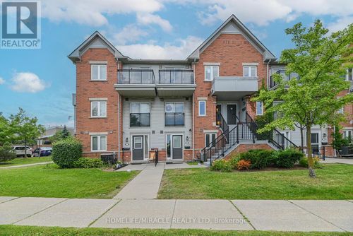 5-4620 Guildwood Way, Mississauga, ON, L5R4H5 | Card Image