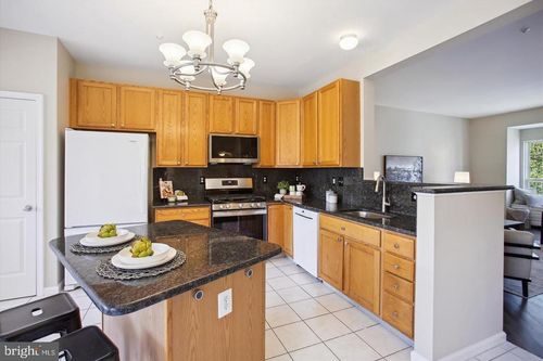 5528 Aeriel Pl, FREDERICK, MD, 21703-6555 | Card Image