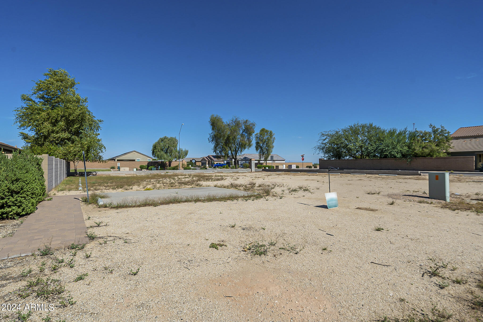 Land in Maricopa